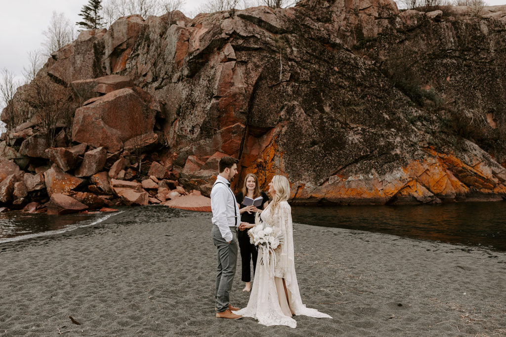 black beach mn elopement