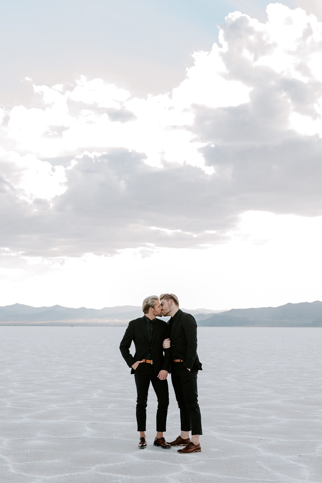 Bonneville Salt Flats Elopement - Samantha Burke Photography