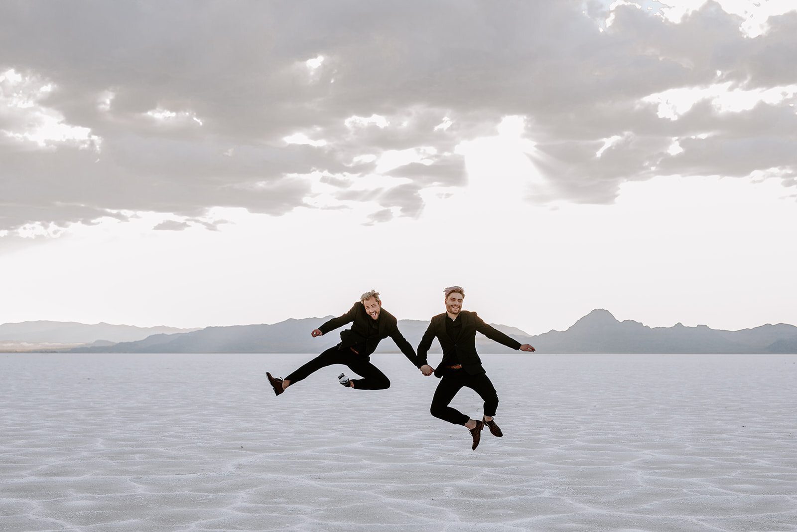 What Does It Mean to Elope in 2026?