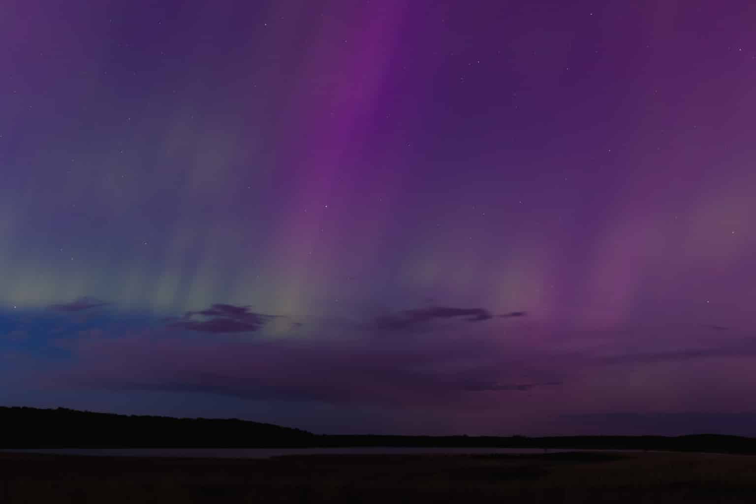 northern-lights-in-wisconsin-samantha-burke-photography