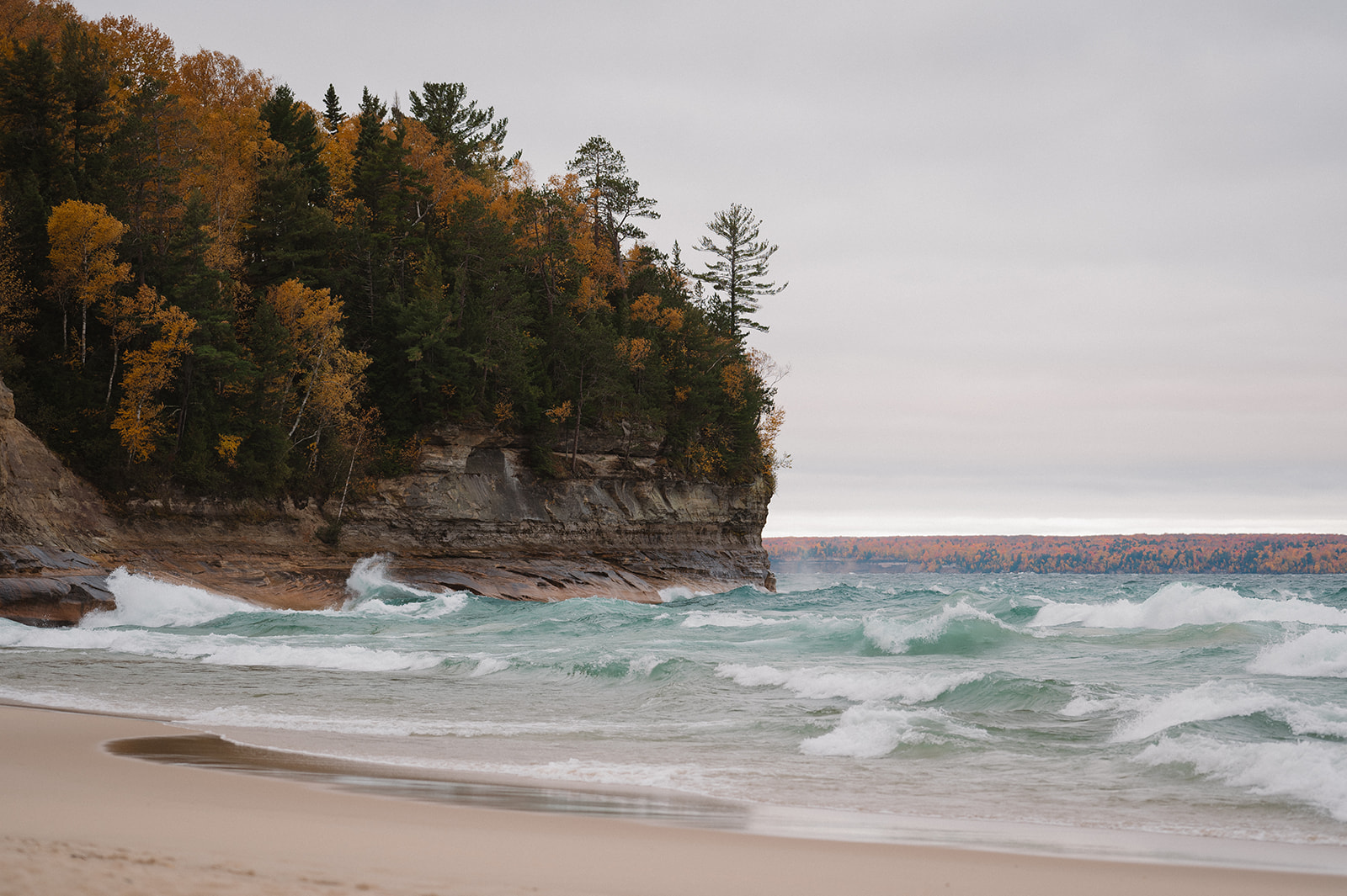 Best Places to Elope in Fall - Michigan