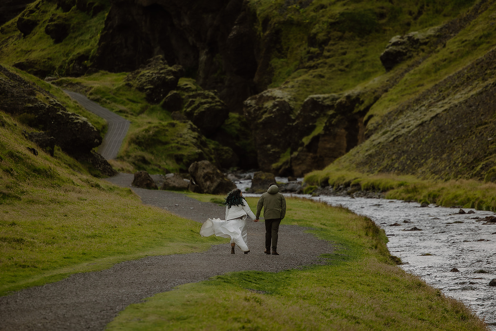 Kvernufoss iceland elopement